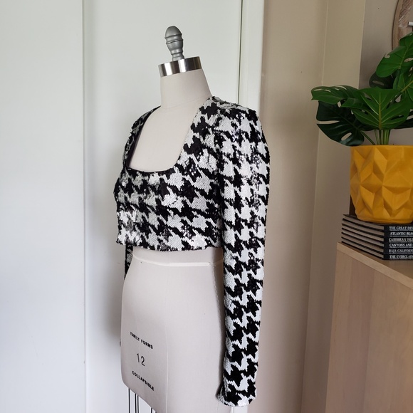 Stylish Sequins Crop Top Size Small - Picture 1 of 14